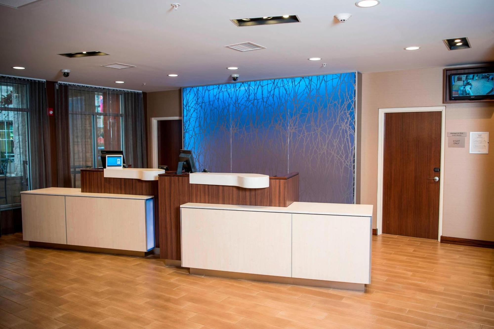 Fairfield Inn & Suites By Marriott Cincinnati Uptown/University Area Dış mekan fotoğraf